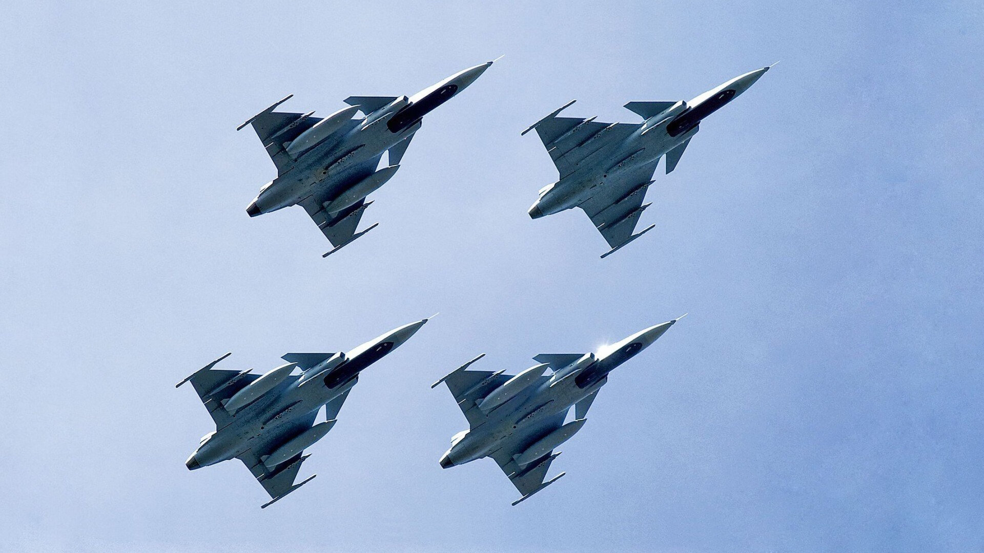 影子德比，法比尼奥的最后一舞与曼城的西班牙终章