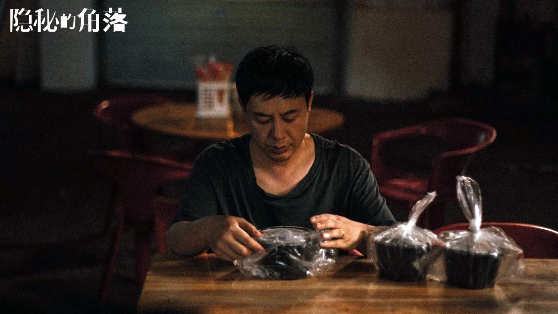 绿茵霸权之夜,当英格兰碾压沙特,德布劳内用一脚弧线改写世界杯积分战法则